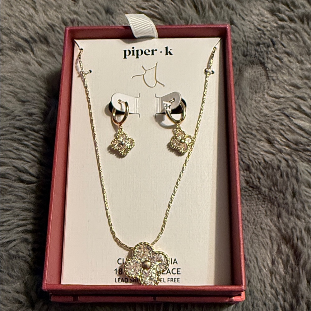 Piper Gold Floral Earrings and Necklace Set